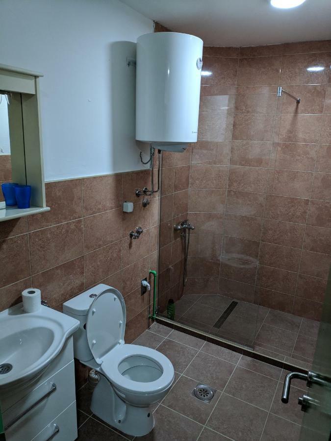 Malo Brdo Leilighet Podgorica Eksteriør bilde